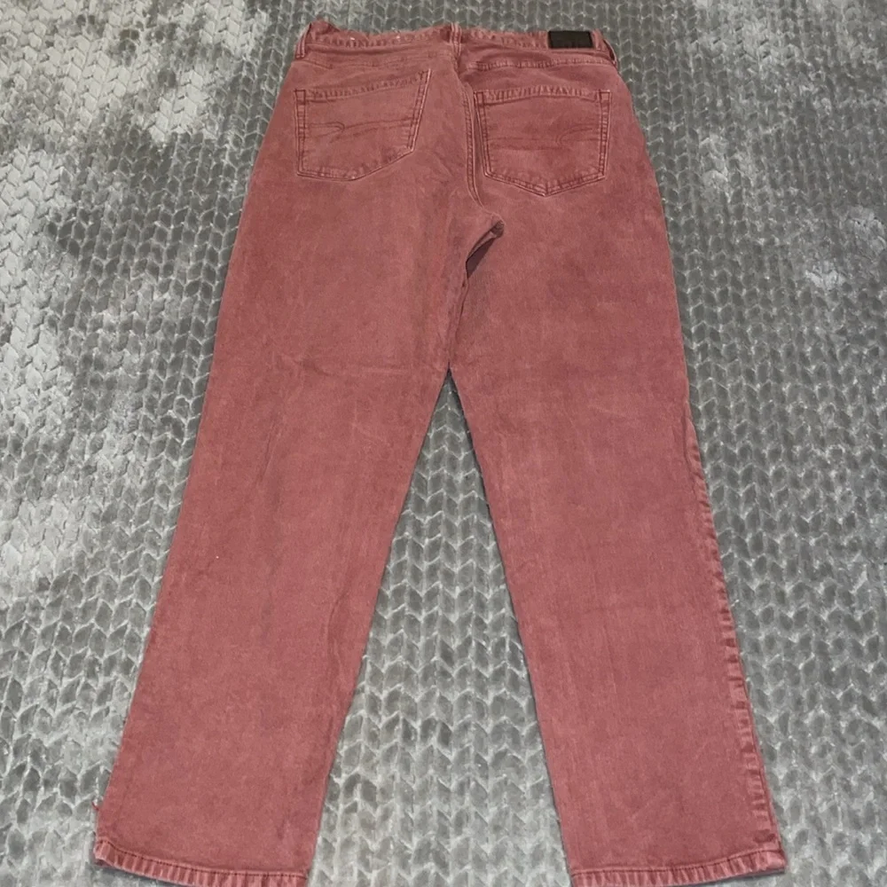 American‎ Eagle Mom Jean Corduroy Super Stretch Pants.  Size 6.  Terra Cotta. - Picture 6 of 9